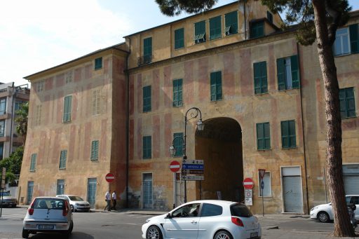 Tor zur Altstadt von Albenga