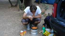 Pierre und Ravioli Campingküche