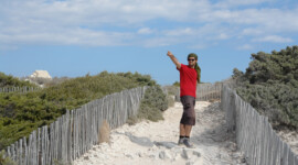 Bonifacio: Pierre posiert Pierre macht irgendwelche Posen